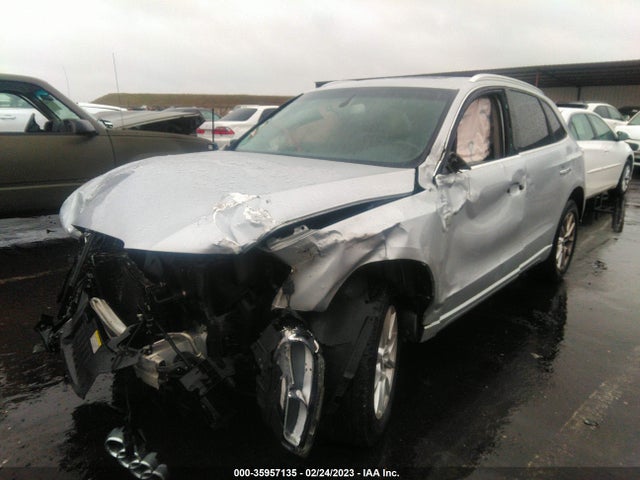 WA1CFAFP4BA038912 Audi Q5 2.0t Premium
