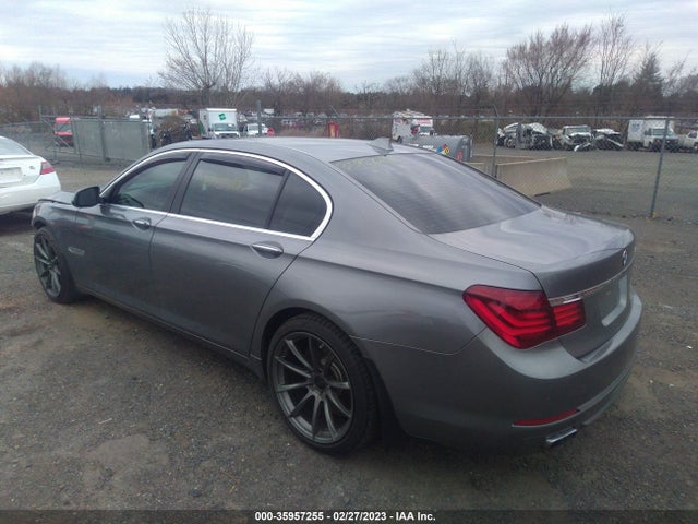 2015 BMW 7 Series, VIN: WBAYE8C50FD781966