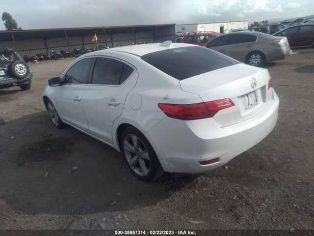 2015 Acura ILX, VIN: 19VDE1F32FE010077