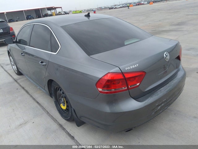 1VWBS7A37EC028062 Volkswagen Passat Se W/sunroof