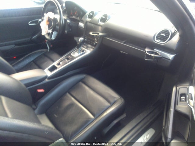 WP0CA2A85JS210920 Porsche 718 Boxster