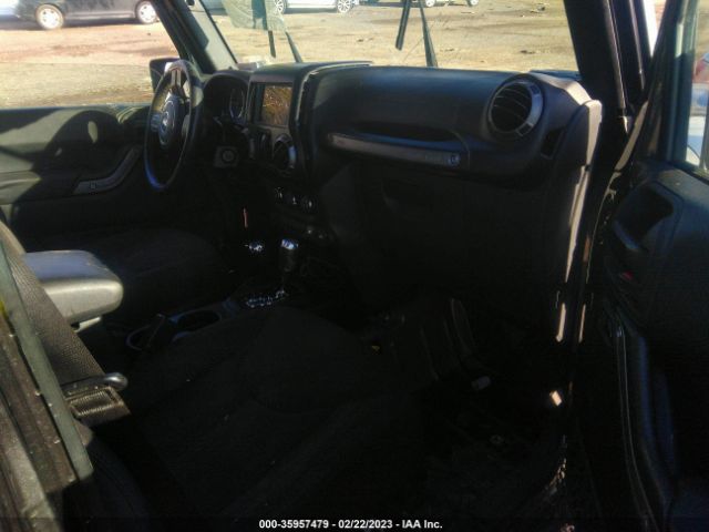 1C4BJWDG2JL813730 Jeep Wrangler Jk Unlimited Sport S