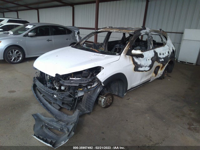 Hyundai TUCSON SE 2016 KM8J33A43GU089267 Image 2