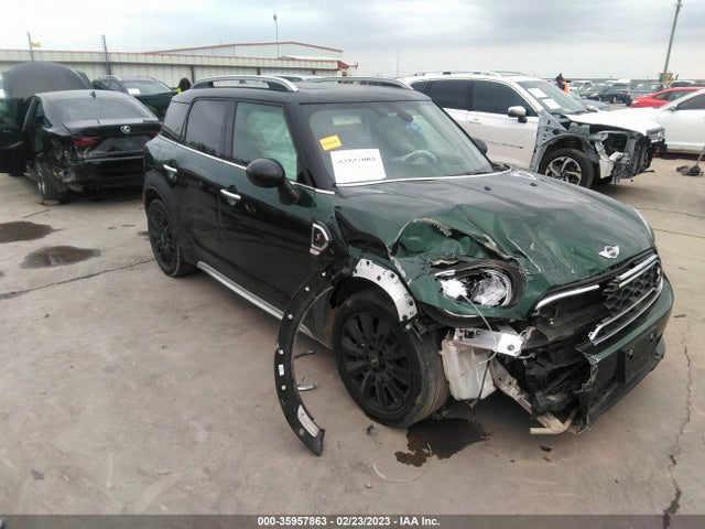 2018 Mini Countryman, VIN: WMZYT3C3XJ3E93349