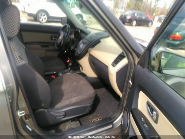 KNDJT2A6XC7410259 KIA Soul !