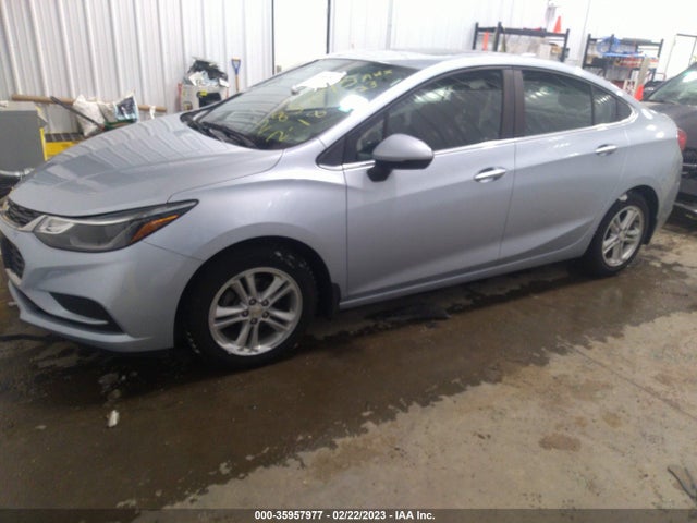 Chevrolet CRUZE LT 2017 1G1BE5SM1H7198591 Image 2