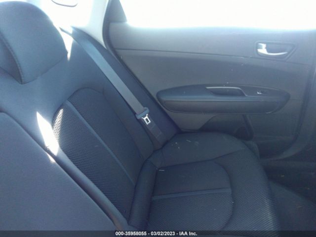 5XXGT4L37KG358202 KIA Optima Lx