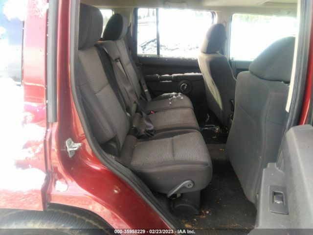 1J8HH48K59C519509 Jeep Commander Sport