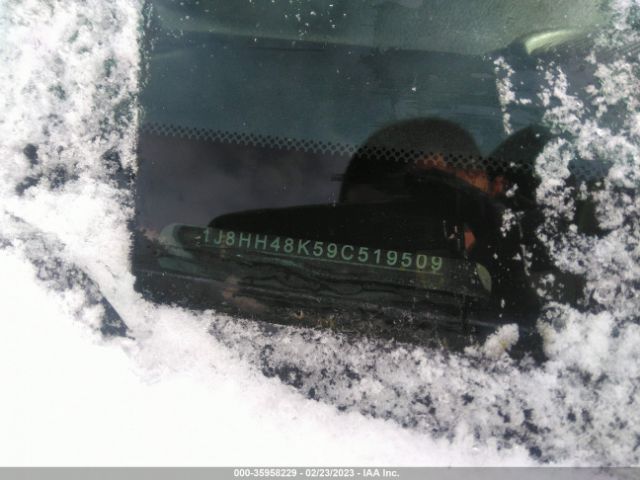 1J8HH48K59C519509 Jeep Commander Sport