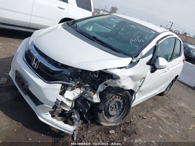 Honda FIT LX 2019 3HGGK5H4XKM745952 Image 2