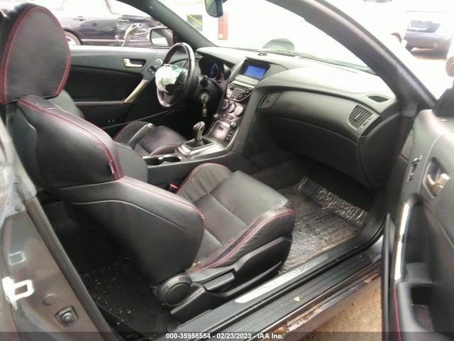2014 Hyundai Genesis, VIN: KMHHU6KJXEU119315
