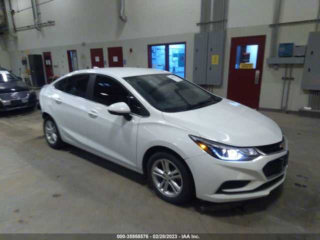 Chevrolet CRUZE LT 2017 1G1BE5SM3H7194168 Image 1