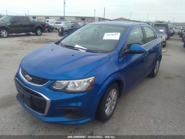 Chevrolet SONIC LT 2020 1G1JD5SB1L4110971 Image 2