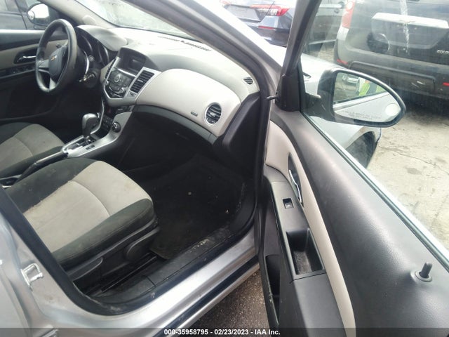 2011 CHEVROLET CRUZE LS VIN: 1G1PC5SH1B7266281