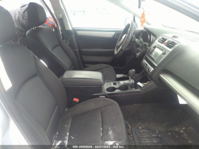 4S3BNAA69F3016319 Subaru Legacy 2.5i