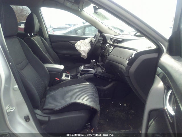 2019 NISSAN ROGUE SV VIN: KNMAT2MV1KP541422