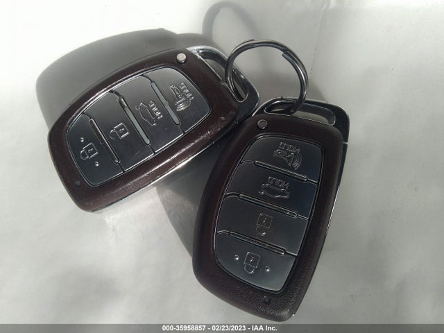 Hyundai Elantra Value Edition 2019 5NPD84LF8KH430771 Image 11