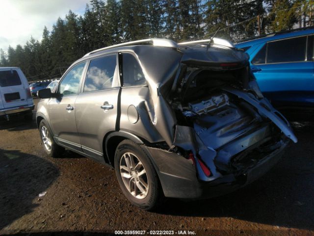 5XYKTCA62FG585459 KIA SORENTO LX