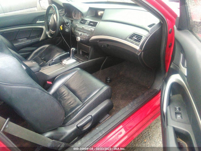 2012 HONDA ACCORD CPE EX-L VIN: 1HGCS2B86CA008402