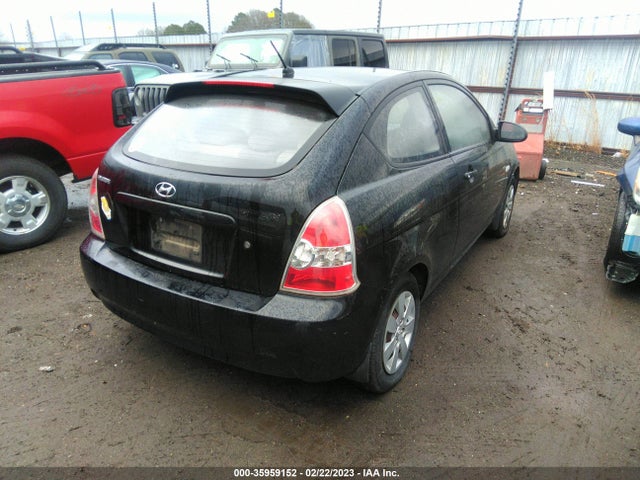 2008 HYUNDAI ACCENT GS VIN: KMHCM36C18U067579