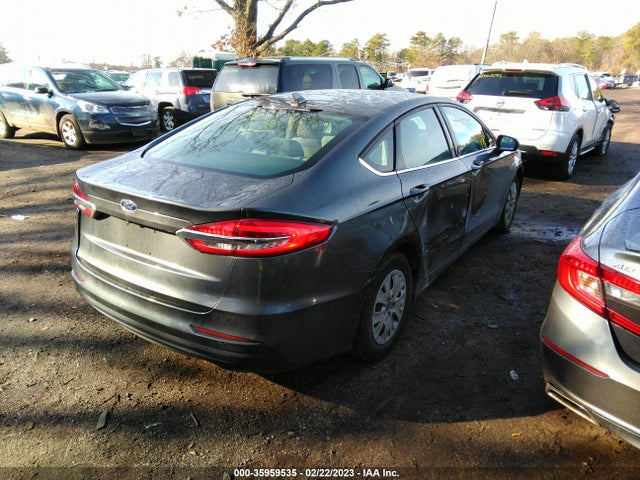 2020 Ford Fusion, VIN: 3FA6P0G70LR104779