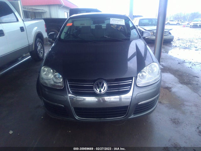 2009 VOLKSWAGEN JETTA SEDAN SE/SEL VIN: 3VWRM71K89M021304