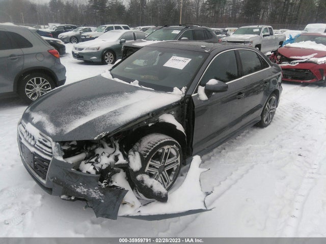 Audi A3 Sedan Premium Plus 2017 WAUJ8GFF1H1042861 Image 2