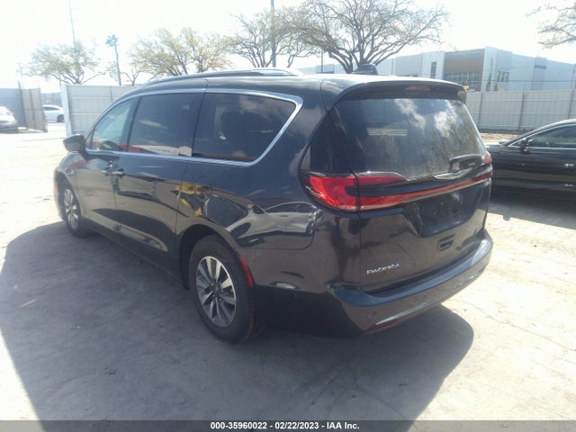 2021 Chrysler Pacifica Hybrid, VIN: 2C4RC1L75MR586347