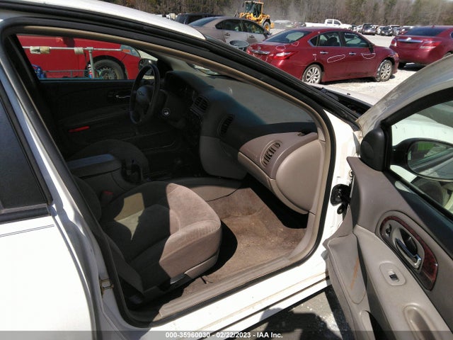Chrysler Concorde 2002 2C3HD46RX2H138636 Image 5