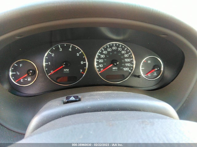 Chrysler Concorde 2002 2C3HD46RX2H138636 Image 7