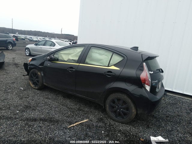 2016 Toyota Prius, VIN: JTDKDTB38G1122681