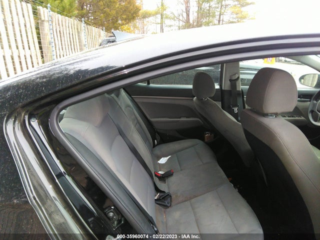 Hyundai ELANTRA SE 2017 5NPD74LFXHH188352 Image 9