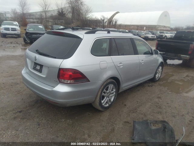3VWPL7AJ1EM617401 Volkswagen Jetta Sportwagen Tdi