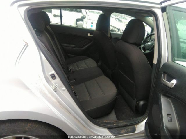KNAFK5A88H5669568 KIA FORTE5
