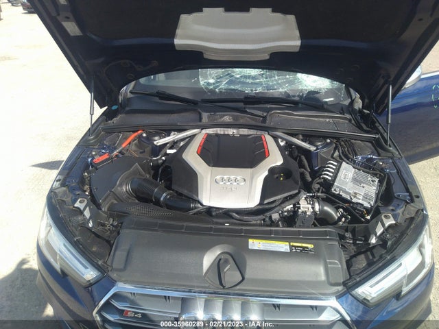 WAUB4AF48JA067645 Audi S4 Premium Plus