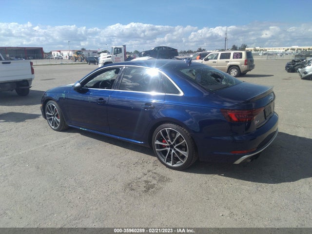 WAUB4AF48JA067645 Audi S4 Premium Plus