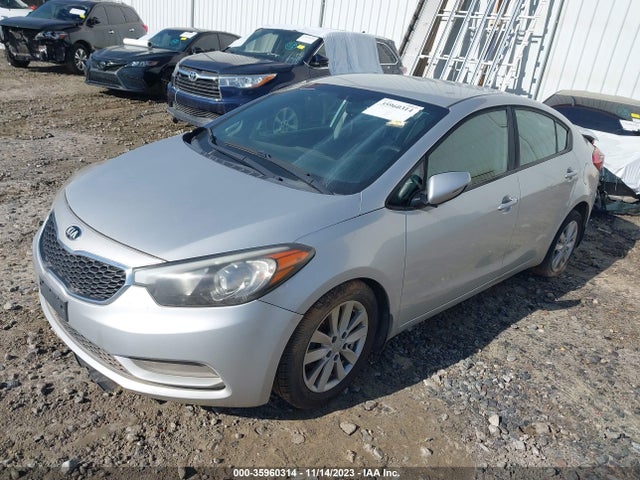 KIA FORTE LX 2015 KNAFX4A65F5415260 Image 2