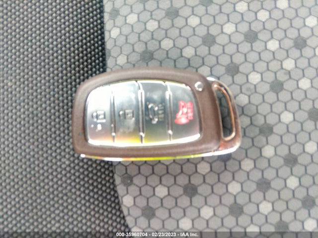 2018 Hyundai Ioniq, VIN: KMHC75LC4JU090805