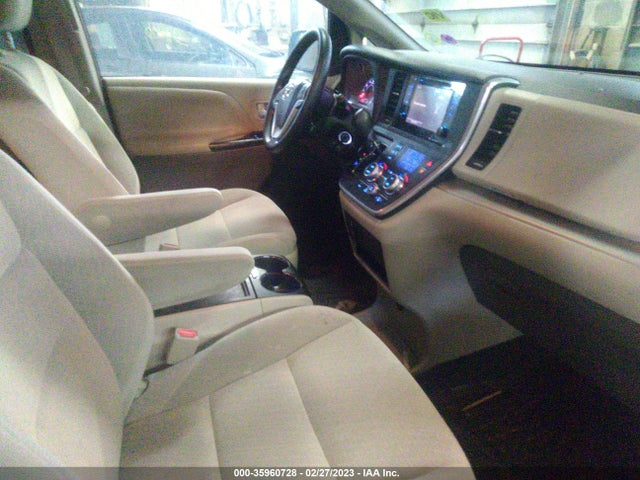 Toyota SIENNA LE 2015 5TDKK3DC6FS659554 Image 6