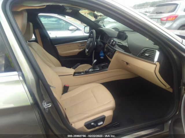 WBA8B9G5XJNU98180 BMW 3 Series 330i