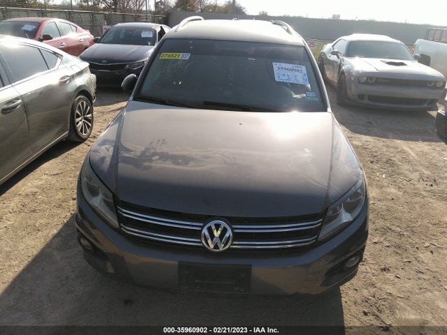 2012 VOLKSWAGEN TIGUAN SE VIN: WVGAV7AX0CW102034