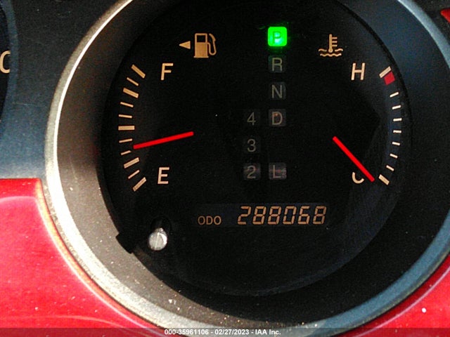 2002 LEXUS ES 300 VIN: JTHBF30G420079504