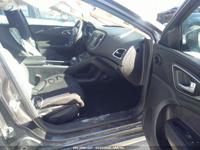 Chrysler 200 Limited 2016 1C3CCCAB9GN151295 Image 5