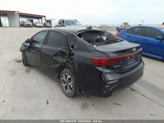 3KPF24AD5ME288169 KIA Forte Lxs