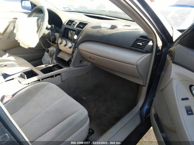 2011 TOYOTA CAMRY VIN: 4T1BF3EK1BU701463