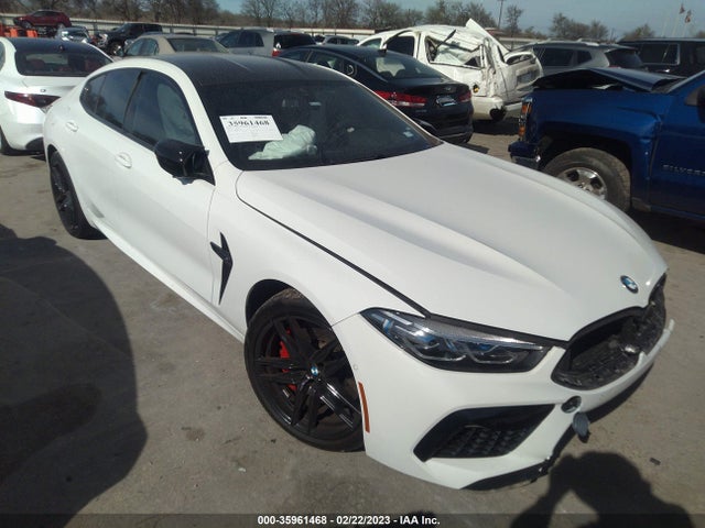 2022 BMW M8, VIN: WBSGV0C04NCJ17428