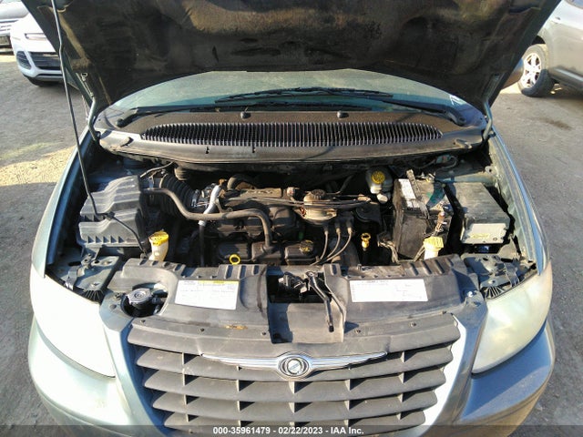 2006 CHRYSLER TOWN & COUNTRY SWB VIN: 1A4GP45R56B572570