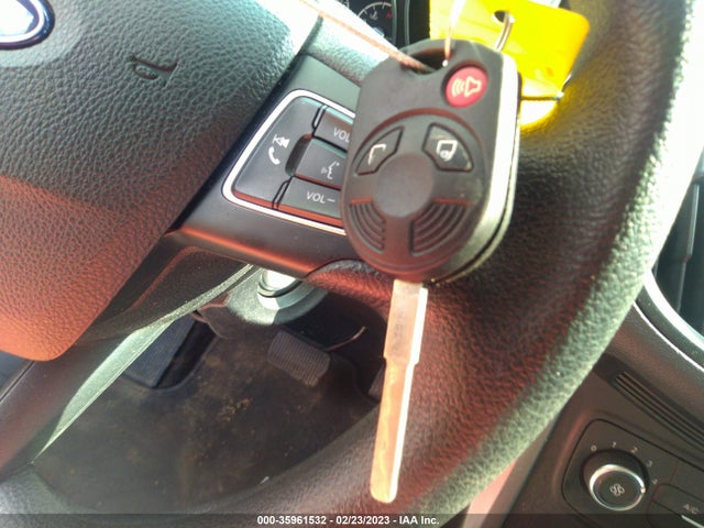 Ford ESCAPE S 2019 1FMCU0F73KUA46726 Image 3