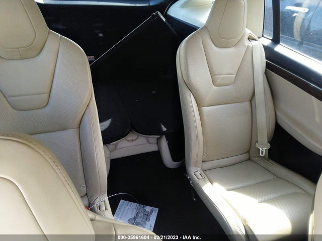 Tesla Model X P90d 2016 5YJXCBE45GF000374 Image 9