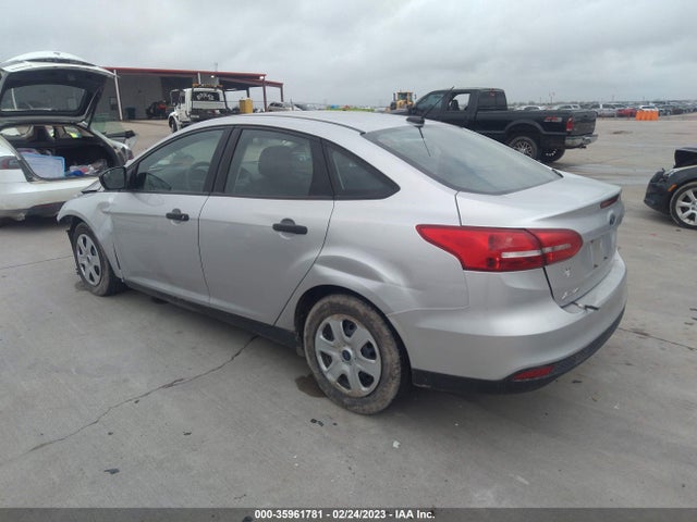Ford FOCUS S 2018 1FADP3E25JL259128 Image 5